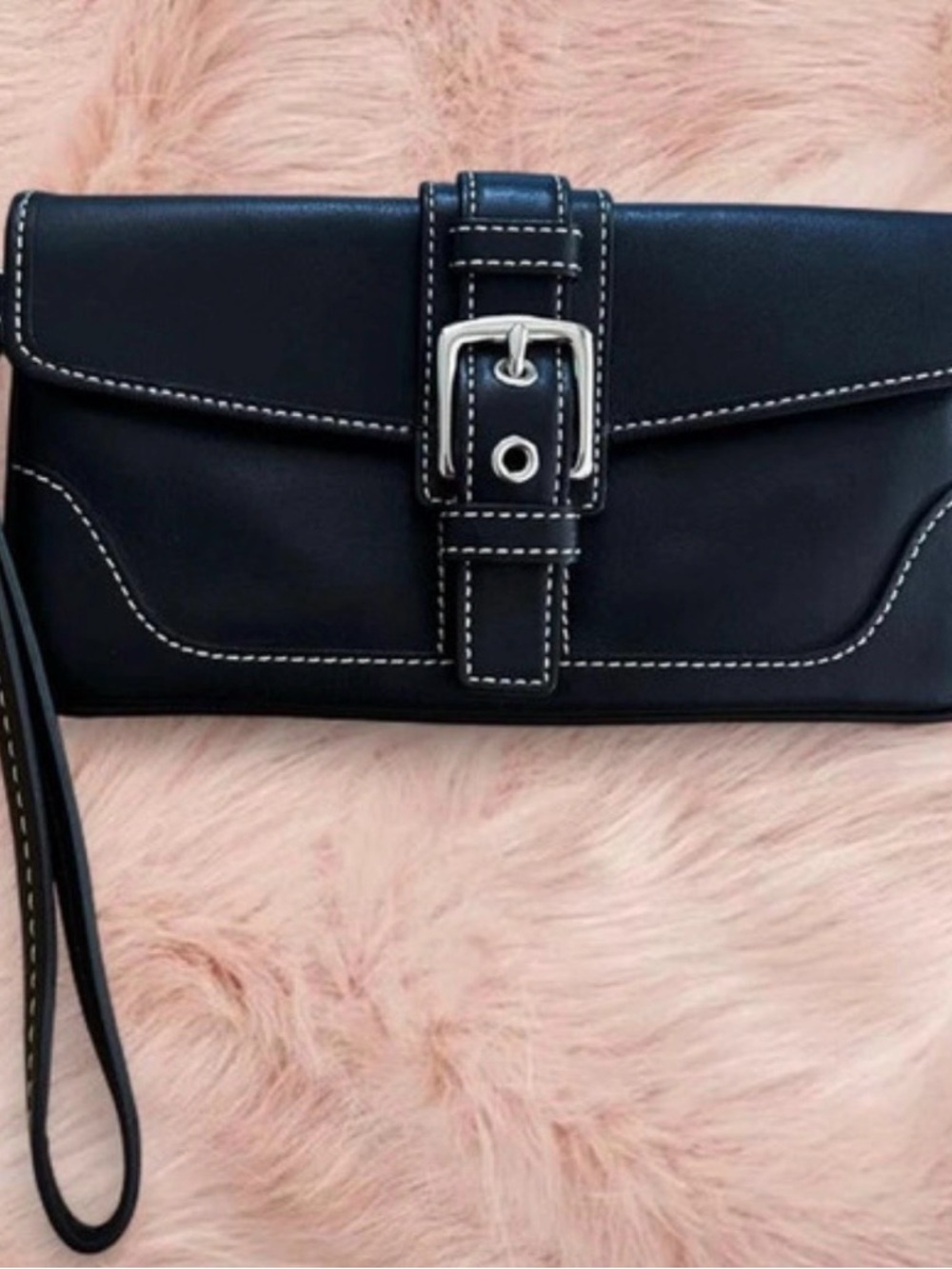 Vintage coach excellent condition wristlet